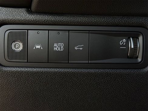 New 2026 Chevrolet Equinox EV RS image 19