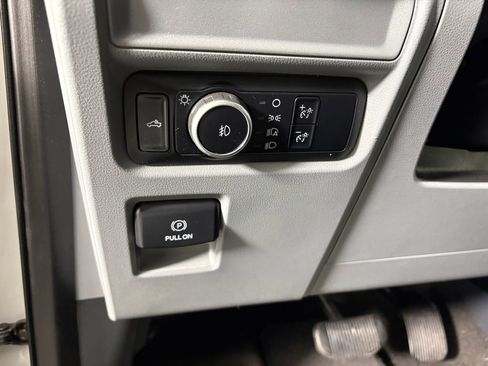 Used 2024 Ford F150 XLT AWD/4WD image 13