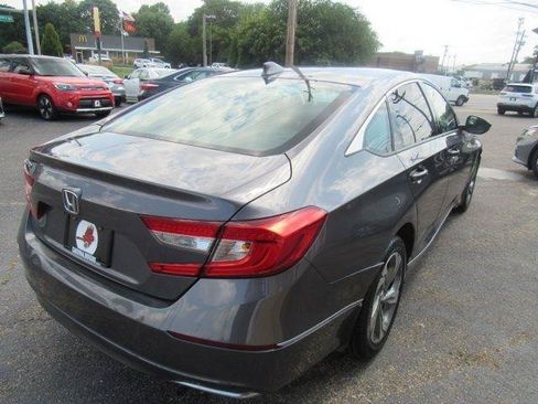 Used 2018 Honda Accord EX-L image 10