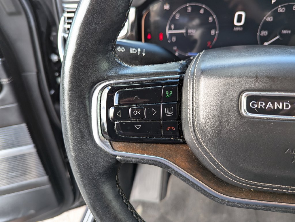 Used 2022 Jeep Grand Wagoneer Series II w/ Convenience Group III AWD/4WD image 18