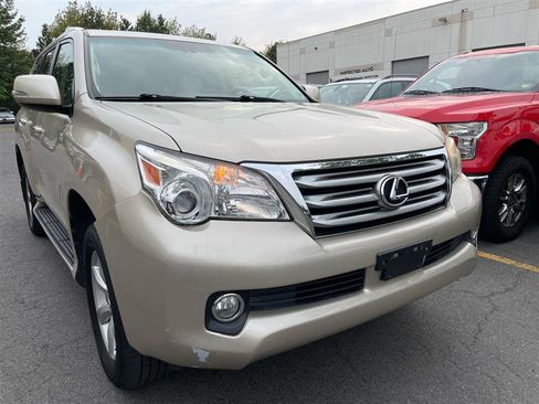 Used 2011 Lexus GX 460 image 10