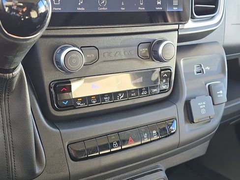 Used 2024 RAM ProMaster 1500 w/ Quick Order Package 22G SLT image 21