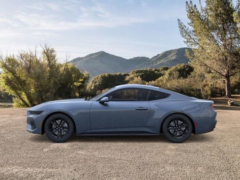 Used 2026 Ford Mustang GT RWD image 3