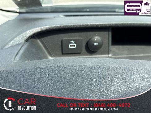 Used 2023 Ford Transit 250 Medium Roof image 12