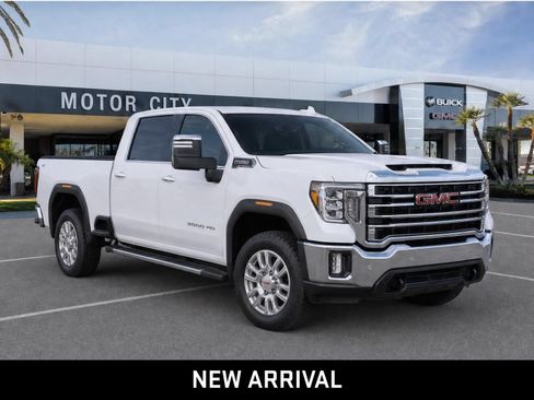 Used 2021 GMC Sierra 2500 SLT w/ SLT Preferred Package AWD/4WD image 2