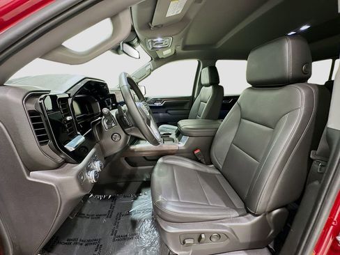 Used 2024 GMC Sierra 1500 SLT w/ SLT Premium Plus Package image 22