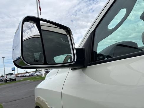 Used 2016 RAM 1500 Laramie Longhorn AWD/4WD image 30