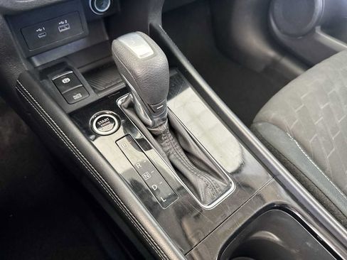 Used 2023 Nissan Kicks SV FWD image 18