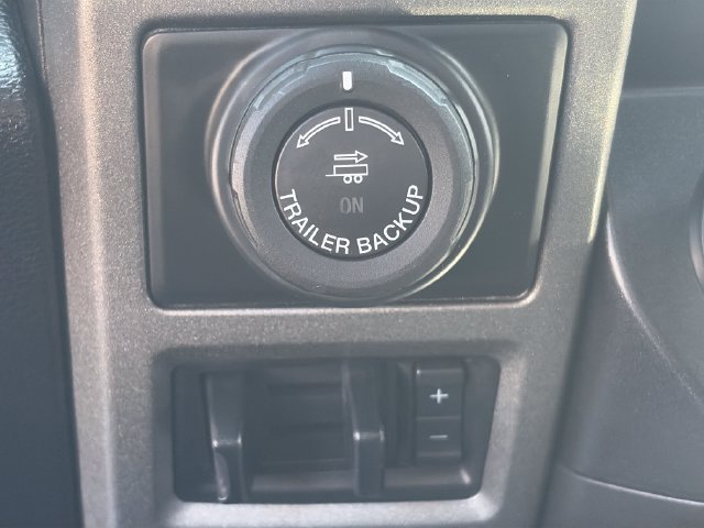 Used 2018 Ford F150 Raptor w/ Equipment Group 802A Luxury AWD/4WD image 39
