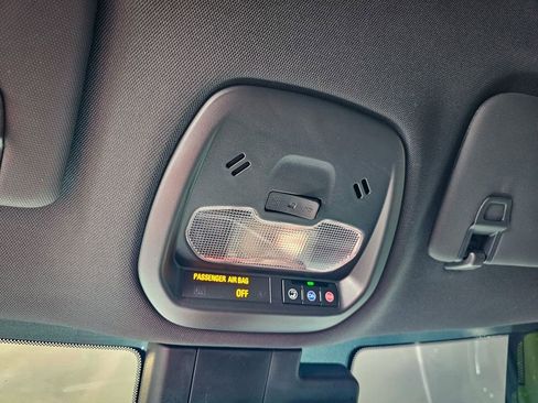 Certified 2024 Chevrolet Trax RS w/ Driver Confidence Package image 26