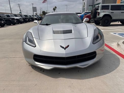 Used 2019 Chevrolet Corvette Stingray Coupe w/ Carbon Flash Badge Package RWD image 4