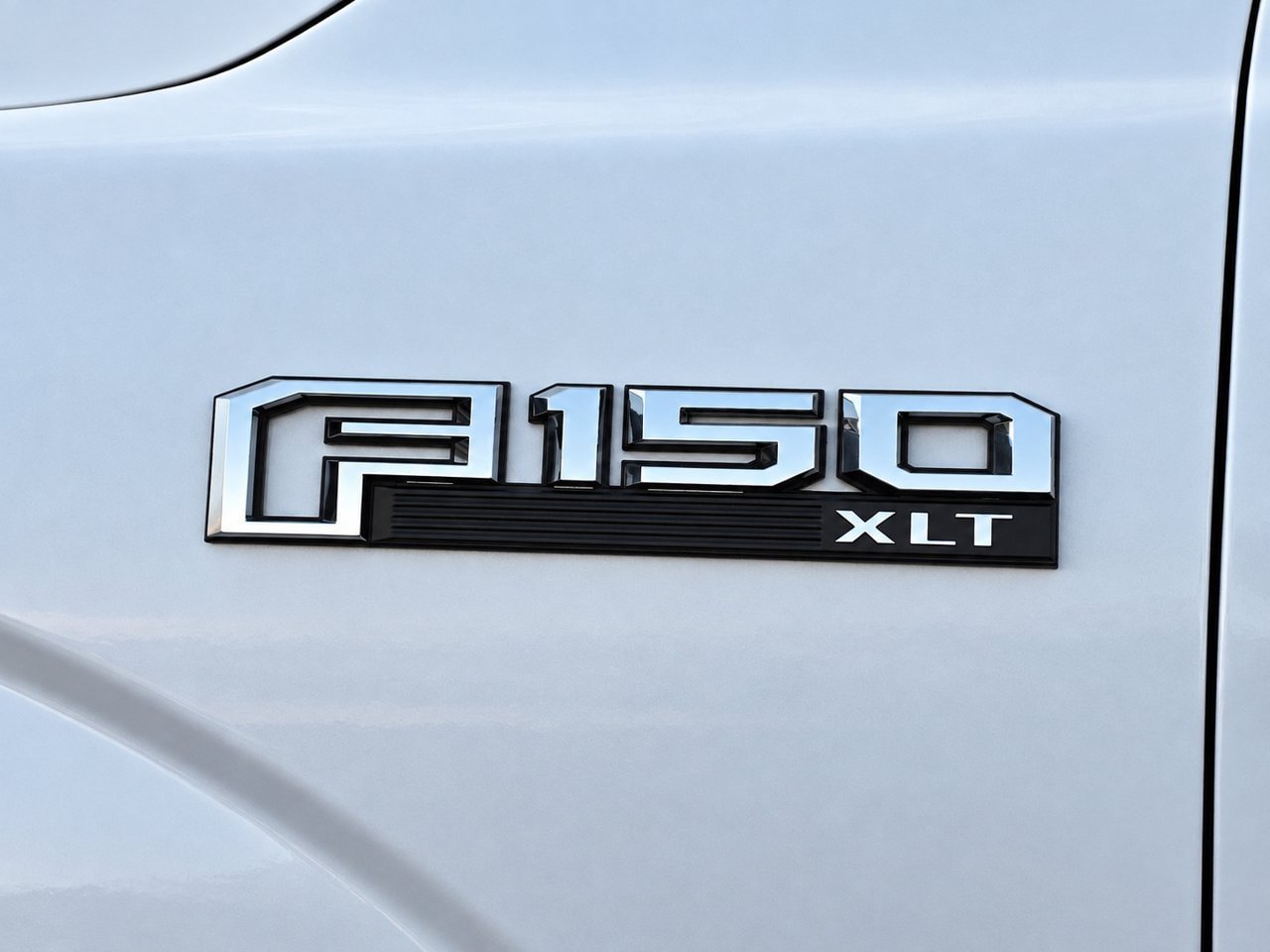 Used 2020 Ford F150 XLT w/ Equipment Group 302A Luxury AWD/4WD image 10