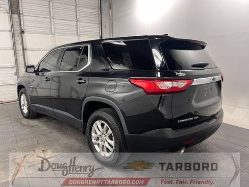 Used 2019 Chevrolet Traverse LS w/ LPO, Black Accent Package AWD/4WD image 6