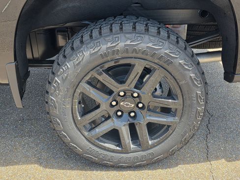 New 2026 Chevrolet Silverado 1500 Custom Trail Boss AWD/4WD image 23