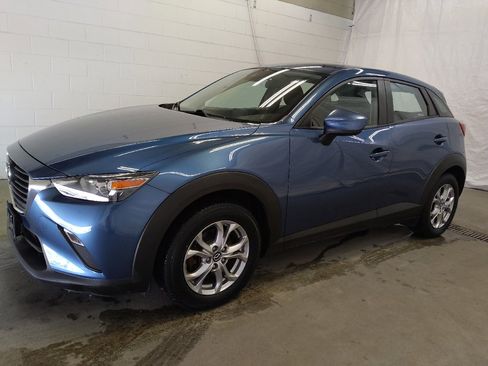 Used 2018 MAZDA CX-3 Sport image 2
