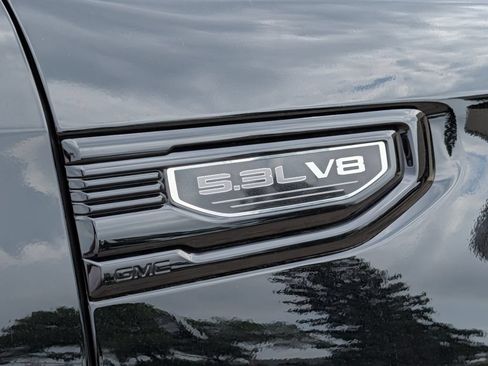 New 2026 GMC Sierra 1500 Elevation w/ Elevation Premium Package AWD/4WD image 26