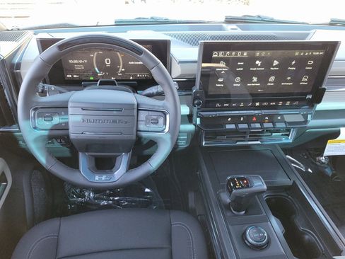 New 2026 GMC Hummer EV 4x4 Crew Cab w/ LPO, Dark Essentials Package image 8