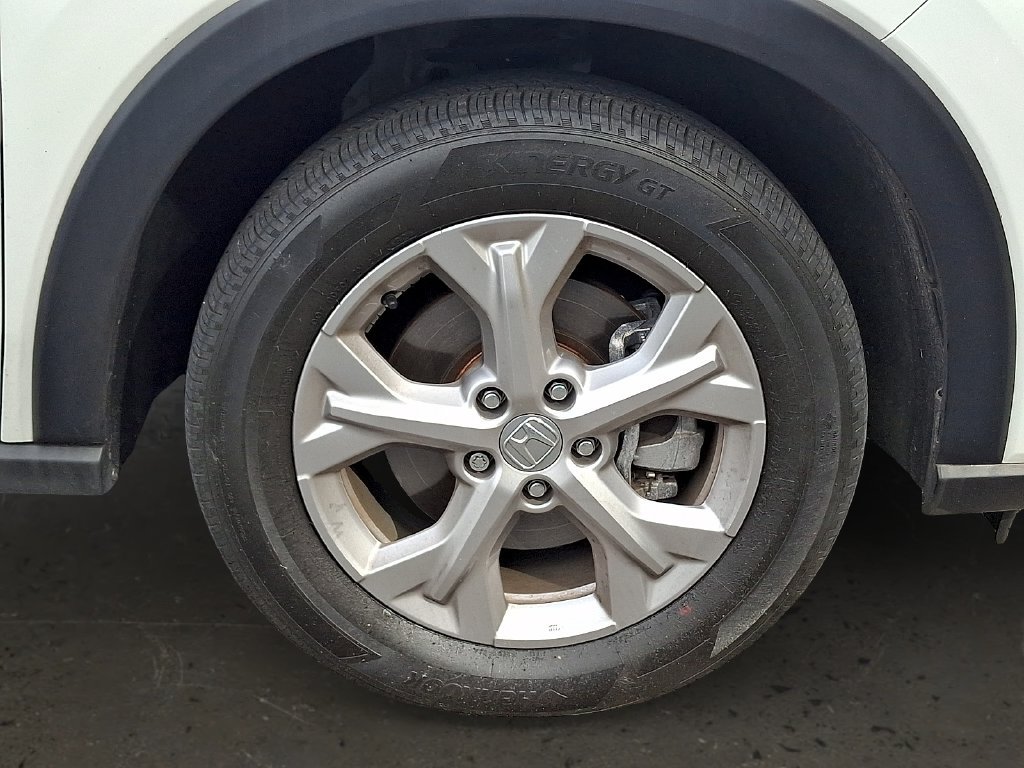 Used 2025 Honda HR-V LX image 10