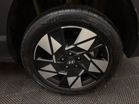 Used 2024 Hyundai Kona SEL w/ Convenience Package image 27