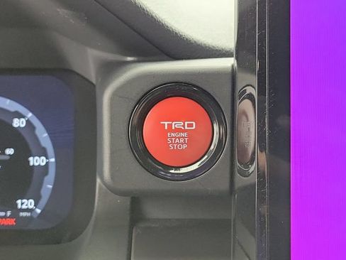 Used 2024 Toyota Tacoma TRD Sport AWD/4WD image 30
