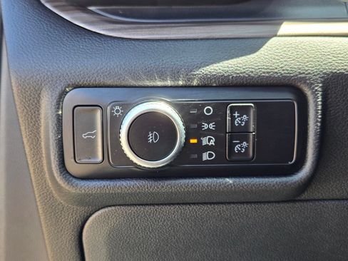 Used 2023 Ford Explorer Limited RWD image 17