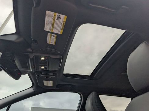 Used 2026 Subaru Outback Premium image 20