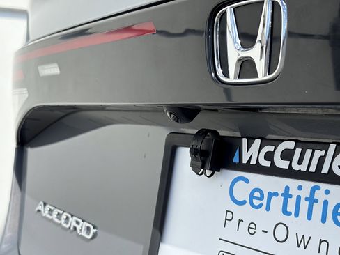 Certified 2025 Honda Accord SE image 6