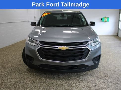 Used 2021 Chevrolet Traverse LS FWD image 9