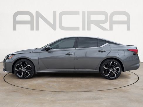 New 2026 Nissan Altima 2.5 SR FWD image 7
