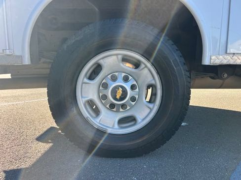 Used 2020 Chevrolet Silverado 2500 W/T w/ WT Convenience Package AWD/4WD image 5