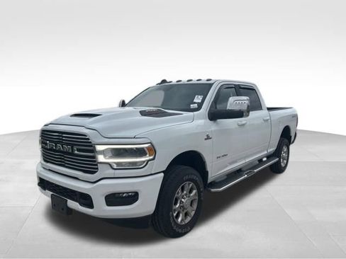Used 2023 RAM 2500 Laramie AWD/4WD image 7