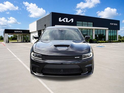 Used 2023 Dodge Charger R/T w/ Daytona Edition Group RWD image 2