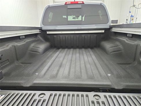 New 2026 Nissan Frontier PRO-4X w/ Pro-4x Convenience Package image 39