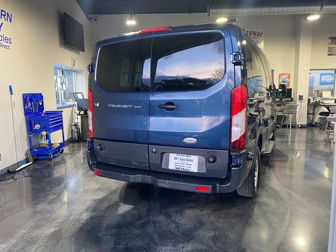 Used 2015 Ford Transit 350 XL image 4