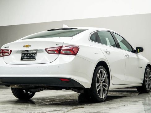 Used 2024 Chevrolet Malibu LT FWD image 12