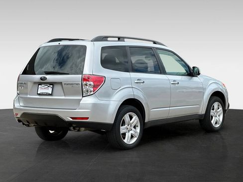 Used 2010 Subaru Forester 2.5X Premium AWD/4WD image 7