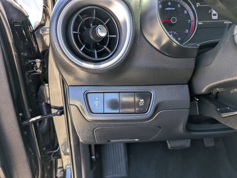 Certified 2024 Kia Forte LXS FWD image 25