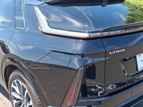 Certified 2024 Cadillac Lyriq Sport AWD/4WD image 12