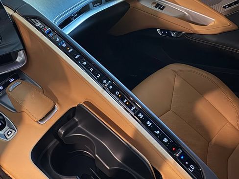 Used 2024 Chevrolet Corvette Stingray Preferred Conv w/ Battery Protection Package RWD image 24
