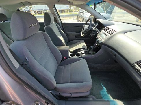 Used 2007 Honda Accord VP image 8