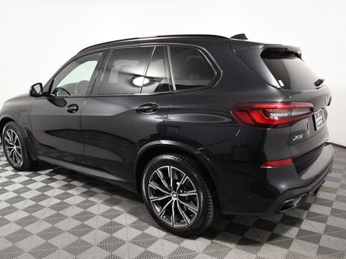 Used 2021 BMW X5 xDrive45e w/ M Sport Package AWD/4WD image 3