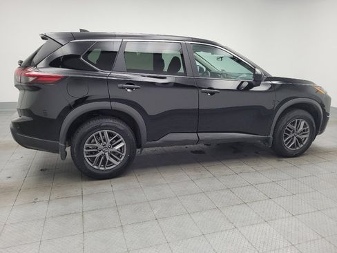 Used 2024 Nissan Rogue S FWD image 10