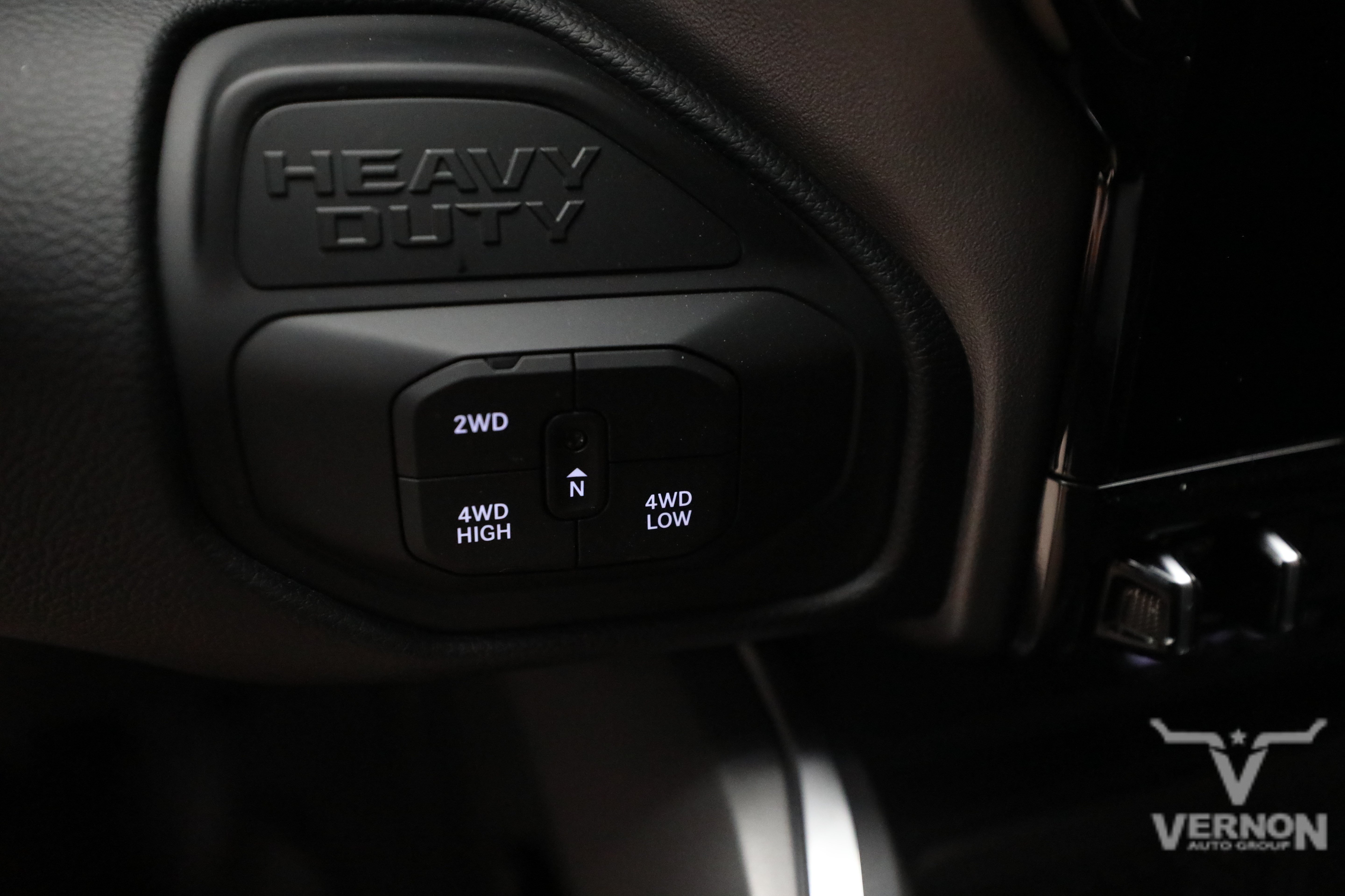 New 2026 RAM 3500 Laramie AWD/4WD image 22