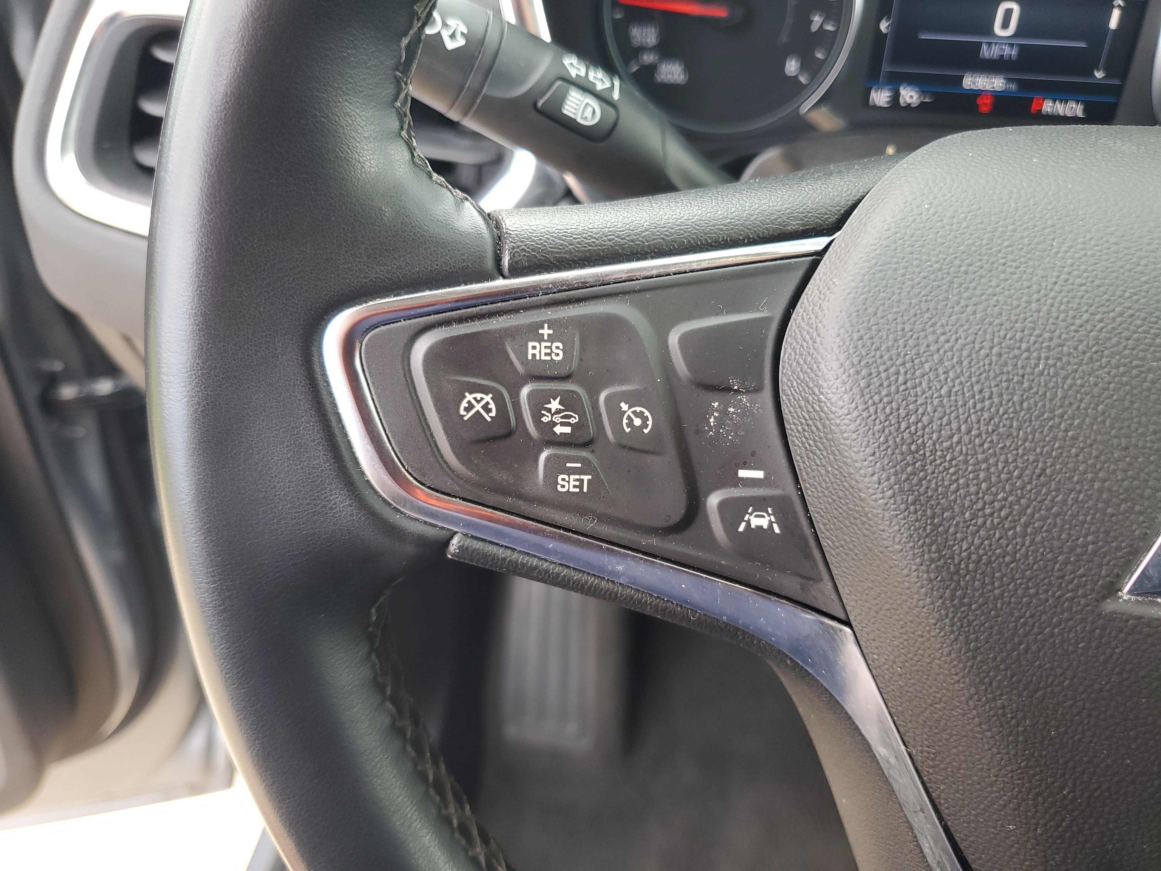 Used 2024 Chevrolet Equinox LT FWD image 17