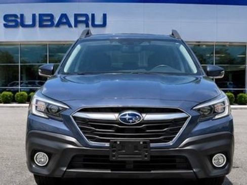 Certified 2024 Subaru Outback Premium AWD/4WD image 2
