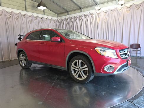Used 2018 Mercedes-Benz GLA 250 image 10