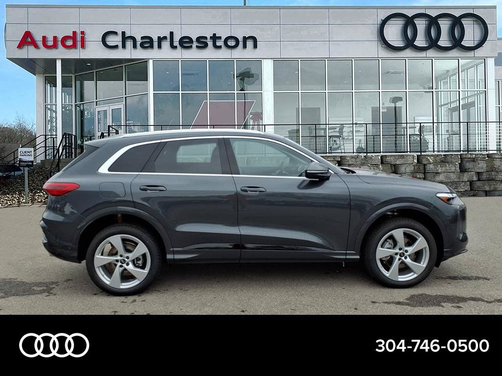 New 2025 Audi Q5 Premium Plus AWD/4WD image 2