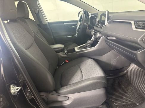Used 2025 Toyota RAV4 XLE w/ Convenience Package AWD/4WD image 26