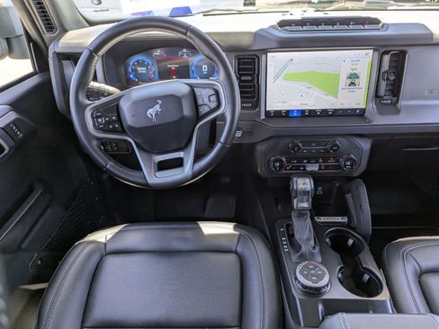 Used 2025 Ford Bronco Badlands AWD/4WD image 27