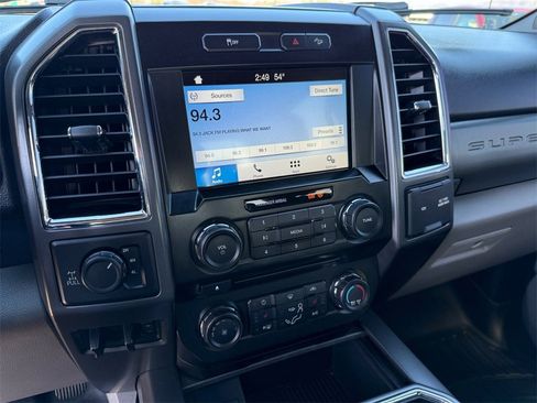 Used 2017 Ford F250 XLT w/ XLT Premium Package image 17